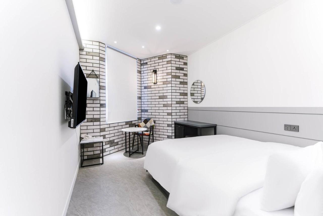 Pyeongtaek Godeok Rich Stay Hotel Εξωτερικό φωτογραφία
