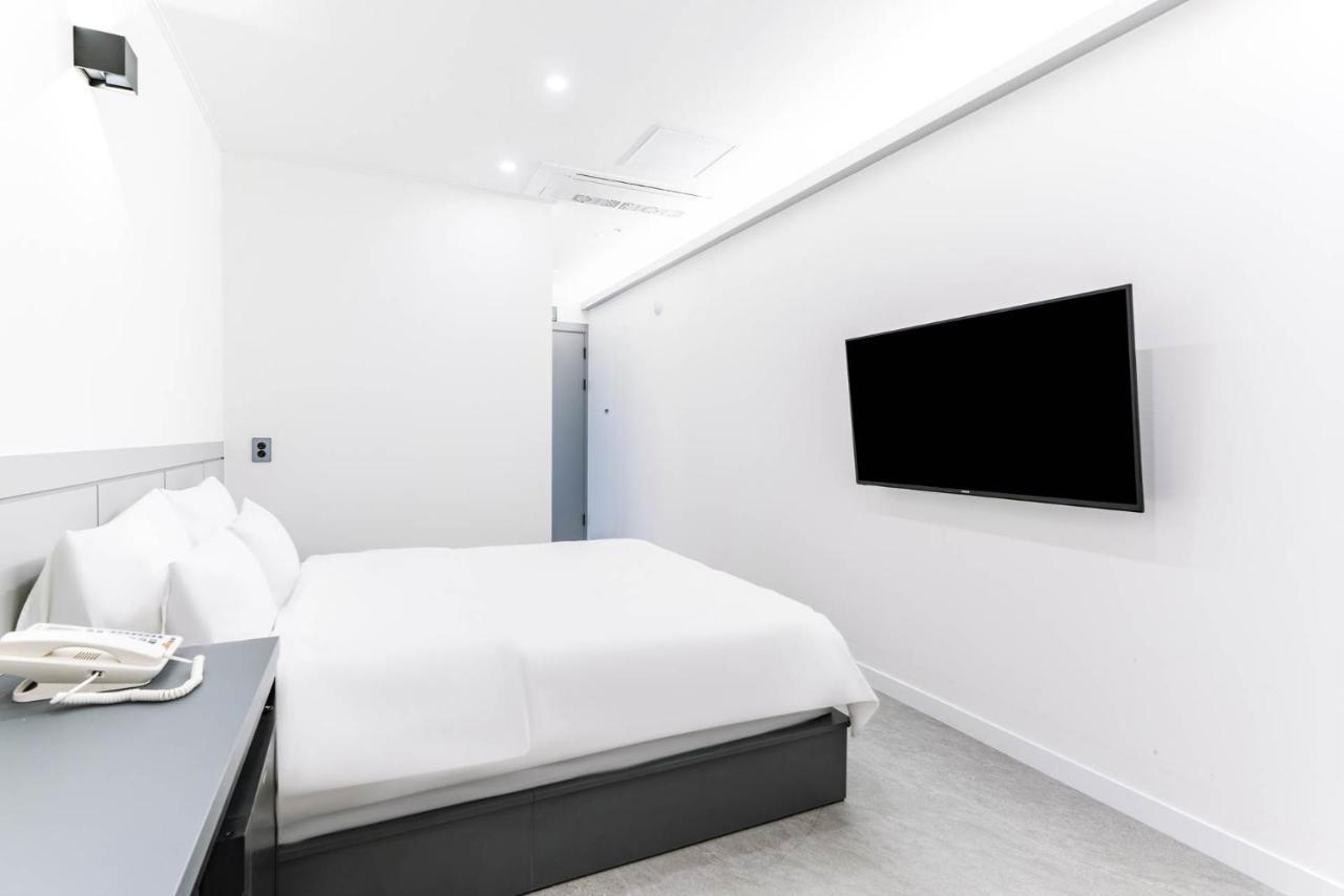 Pyeongtaek Godeok Rich Stay Hotel Εξωτερικό φωτογραφία