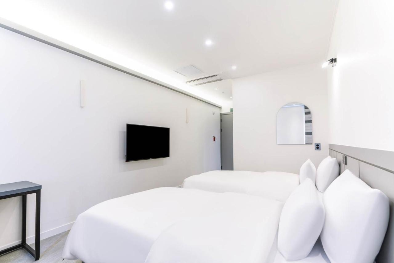 Pyeongtaek Godeok Rich Stay Hotel Εξωτερικό φωτογραφία