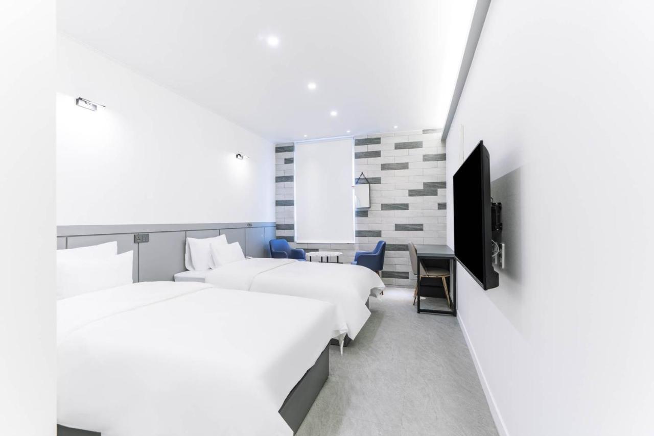 Pyeongtaek Godeok Rich Stay Hotel Εξωτερικό φωτογραφία