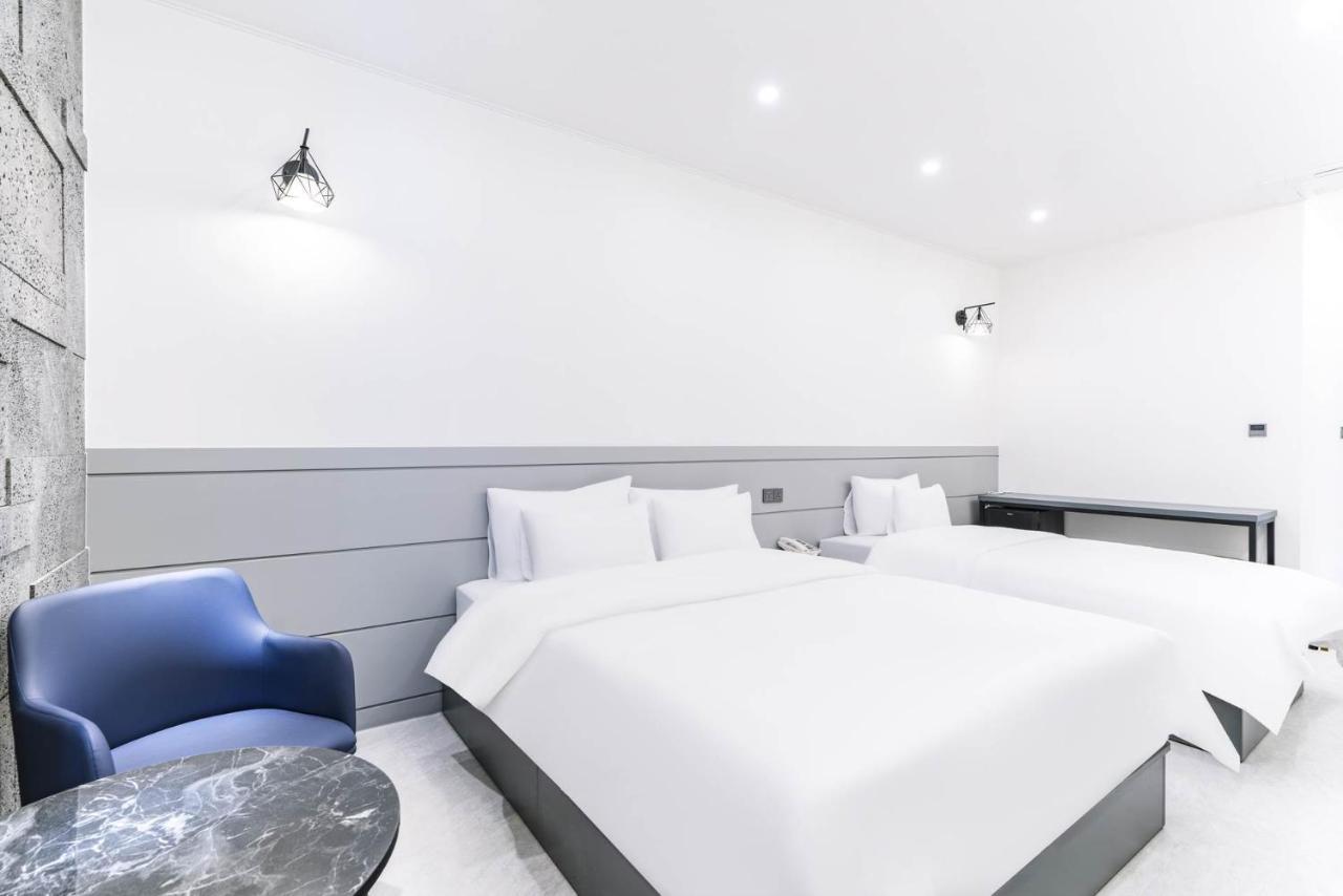 Pyeongtaek Godeok Rich Stay Hotel Εξωτερικό φωτογραφία