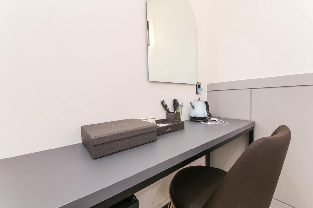 Pyeongtaek Godeok Rich Stay Hotel Εξωτερικό φωτογραφία