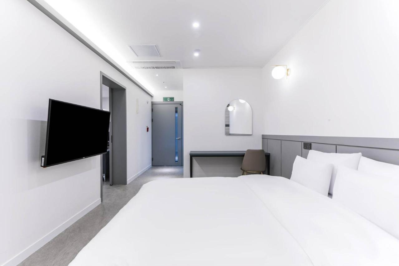Pyeongtaek Godeok Rich Stay Hotel Εξωτερικό φωτογραφία